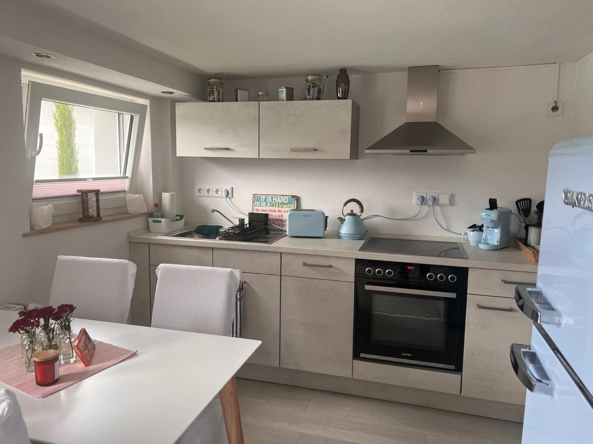 Charmante Einliegerwohnung, 3 Zimmer In Ruhiger Wohnlage, 60Qm, Mit Gemuetlicher Suedterrasse Marburg Екстер'єр фото